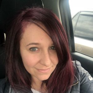 Meet your Posher, Deanna